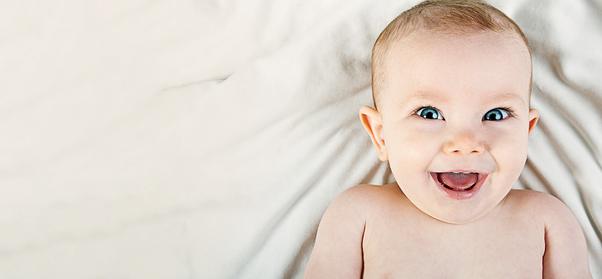 Ropiejące oko u maluszka – jak pokonać ten problem?