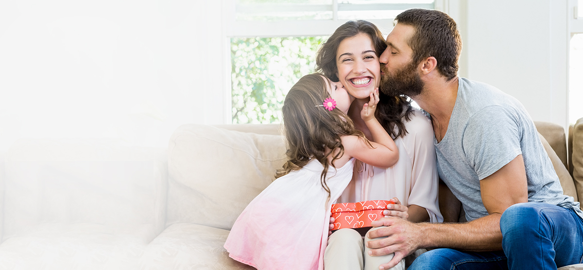 Własnoręczny prezent dla mamy od dziecka – z pomocą taty!