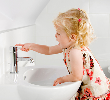 Nauka mycia rąk: jak nauczyć swoje dziecko myć ręce?