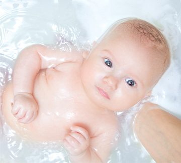 Mydło czy żel? 4 kosmetyki Bambino do mycia dla niemowląt