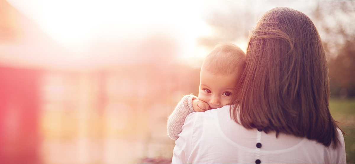 Pierwszy spacer z noworodkiem - o czym należy pamiętać