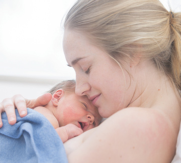 Ile trwa połóg i czego spodziewać się w jego trakcie?