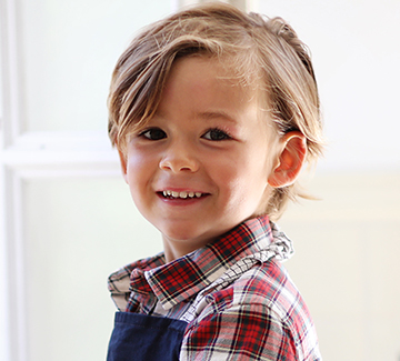 Modne fryzury dla chłopców – 5 pomysłów